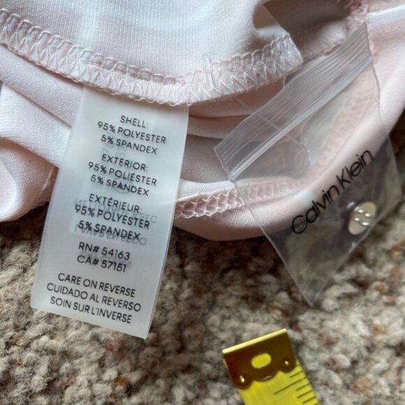 Calvin Klein top size M - Picture 4 of 4